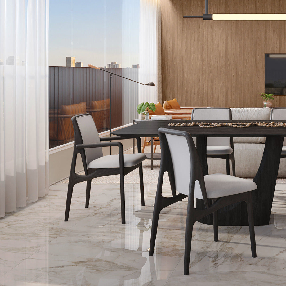 Pequi Chair