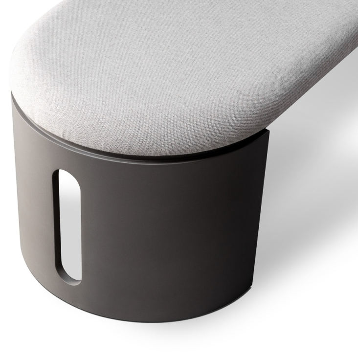 Ottis Bench
