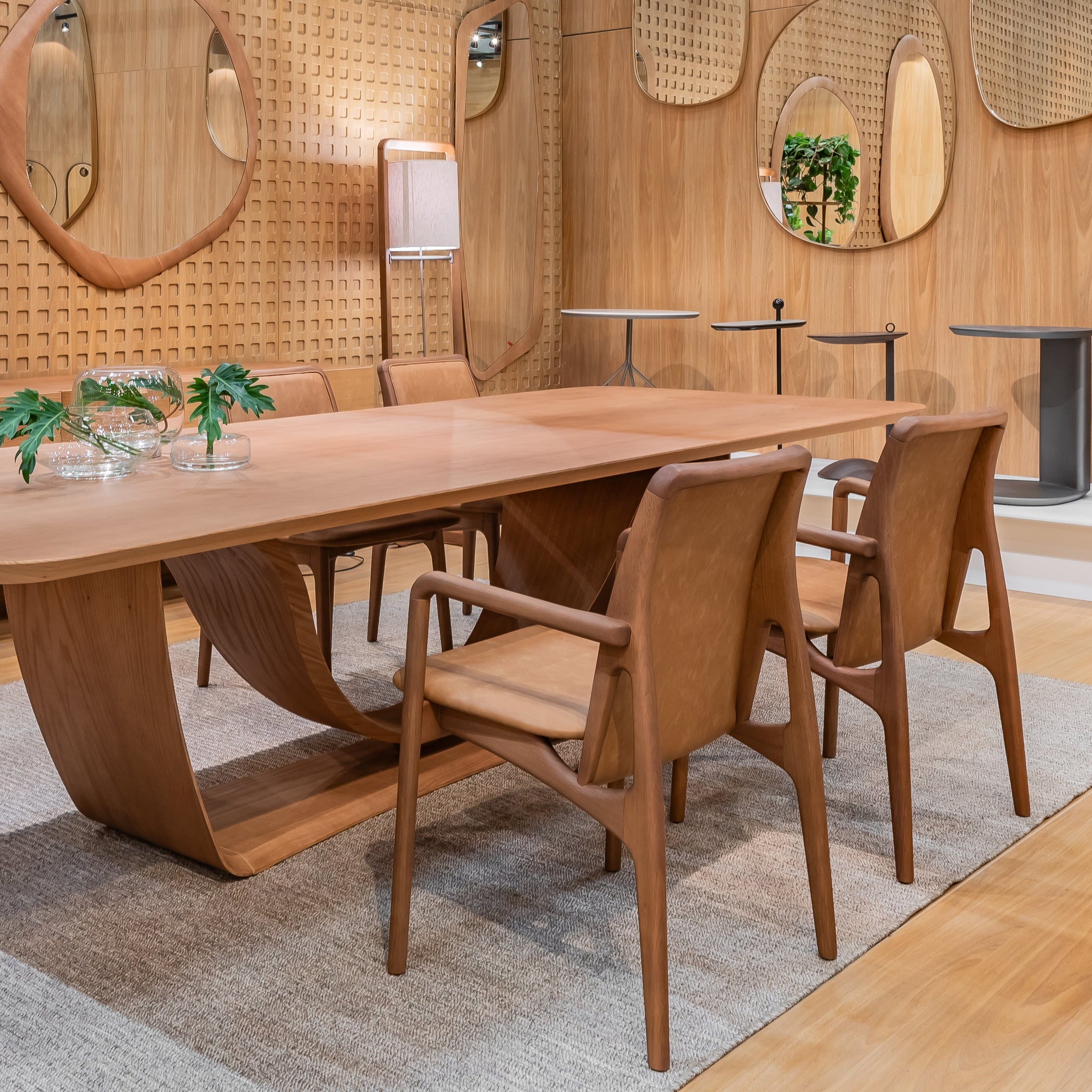 Pequi Dining Chair