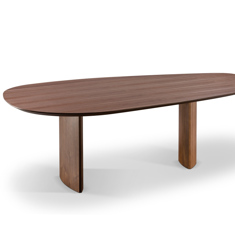LEVIS Dining Table